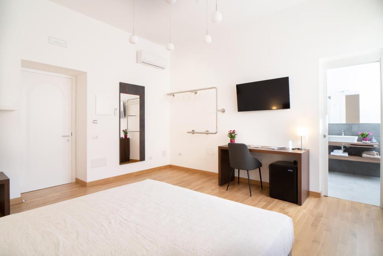 L'Isola Che C'E Hotel Cagliari Eksteriør billede